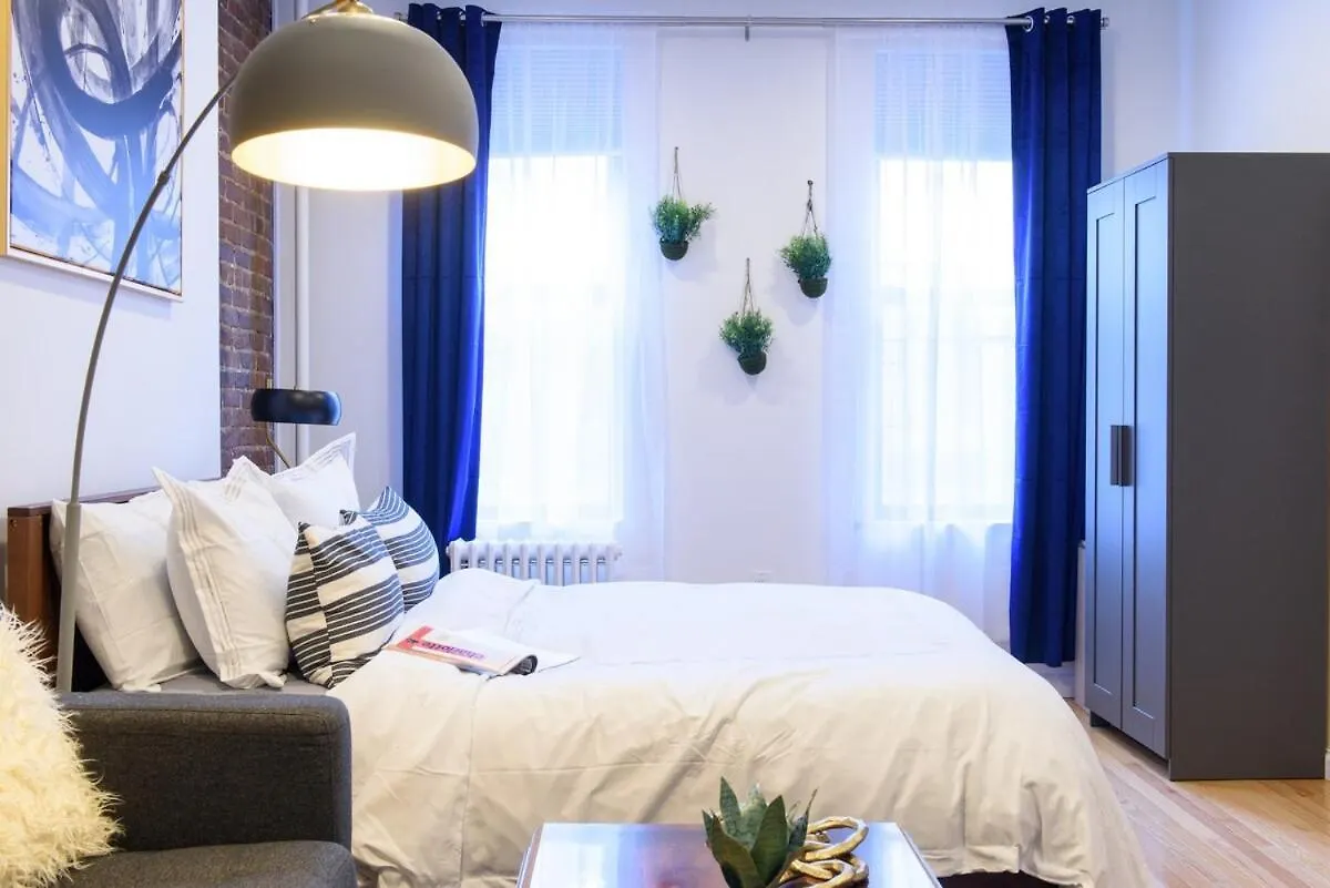 83-3Fw Ues Central Park Newly Furnished Xl Studio Нью-Йорк
