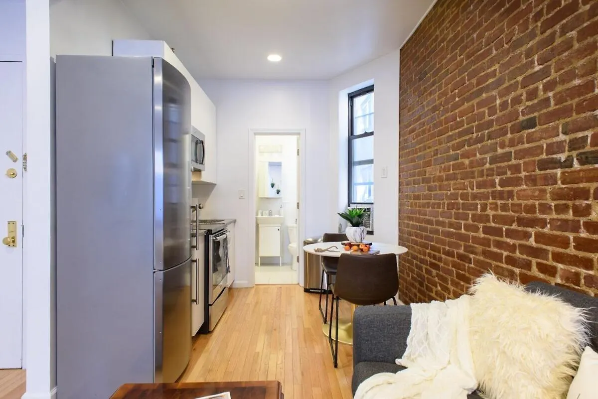 83-3Fw Ues Central Park Newly Furnished Xl Studio ニューヨーク 0*,